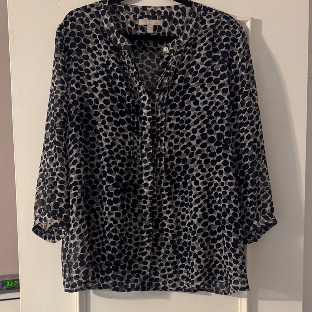 Banana Republic Elegant Navy Polka Dot Blouse